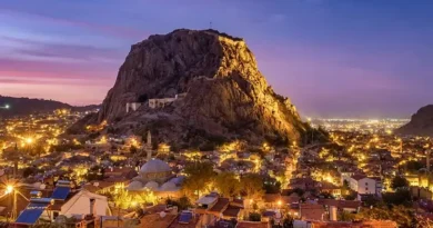 Afyonkarahisar: Tarihi, Termalleri ve Lezzetleriyle Anadolu’nun Gizli İncisi